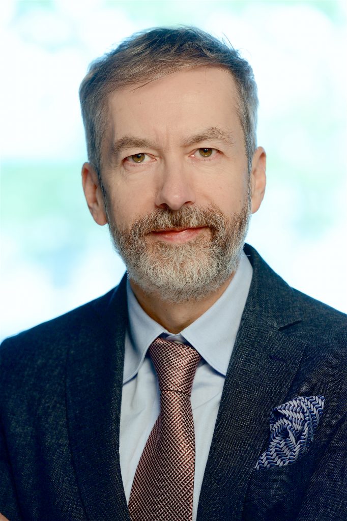 Dr. Óváry Csaba